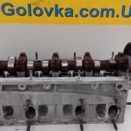 Volkswagen VW Головка блоку циліндрів (ГБЦ) 1.6